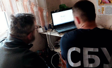 У Новограді СБУ виявила колаборантку — приватна підприємиця виправдовувала дії рашистів