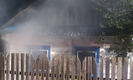 На Сарненщині згорів будинок