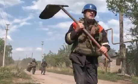 Рятувальники ДСНС потрапили в Торецьку під обстріл. Відео