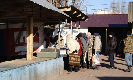 Перший у новому році переяславський базар був млявим: торгувати вийшли лічені продавці
