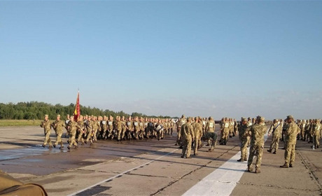 Юрий Баранов: «Я переносил обстрелы спокойнее, чем приглашение участвовать в военном параде» 