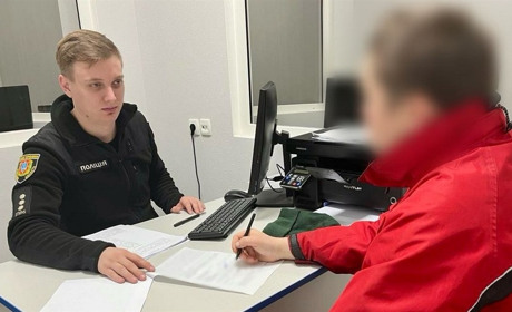 В Ізмаїлі затримали горе-квітникаря за продаж неіснуючих букетів