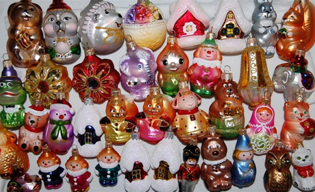 Дитинство - на ялинці: історія новорічних прикрас