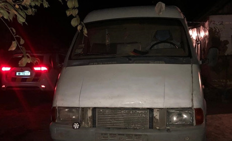 Ранее судимый житель Константиновки поссорился с односельчанином - и задавил его машиной