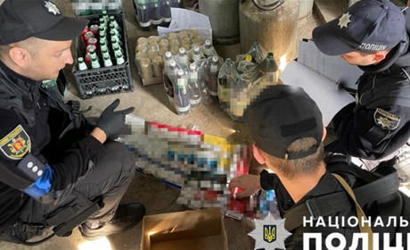 У Теплодарі власниця магазину продавала цигарки неповнолітнім. Її оштрафують двічі