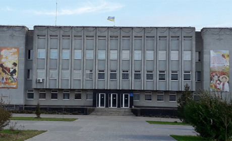 Попаснянська районна Дитяча школа мистецтв приймає на навчання дітей та дорослих