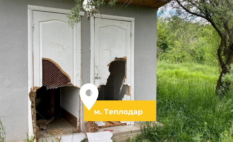 У Теплодарі вандали понівечили громадський туалет на території зони відпочинку