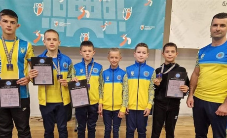 Юні кікбоксери показують гарні результати