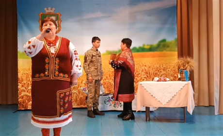 Солістка із села Панкратове гідно представила Южноукраїнську громаду на конкурсі «Материнська пісня»