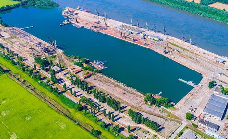 На Дунаї розмило майже кілометр дамби: під загрозою траса Одеса – Рені та 25 тисяч гектарів полів