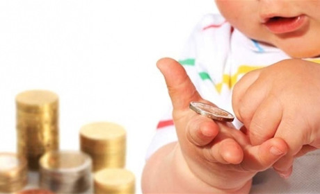 Виплати на дітей у 2022 році: як зміняться і для кого