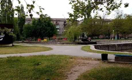 Гільзи і кулі на вулицях: життя в Новій Каховці