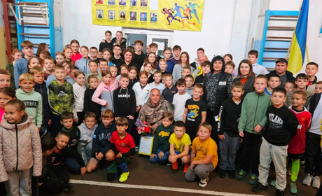 Новини воєнного часу. Старокостянтинів: місто-герой, свята бібліотек і вчителів, нові ініціативи