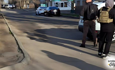 Гайки, цвяхи в саморобній бомбі для військових правоохоронців у Білгороді-Дністровському: що відомо