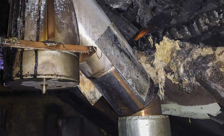 У Кагарлику горів двоповерховий будинок