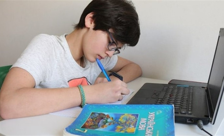 Школи перейшли на дистанційку