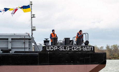 УДП в Ізмаїлі спустило на воду третю SLG-баржу