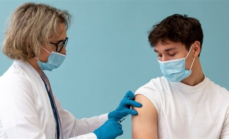 Про ковід, щеплення та бустерну дозу: що маємо на Білопільщині?