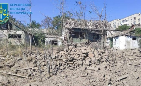 Ворог вдарив по Бериславу на Херсонщині, поранення отримала 63-річна жінка