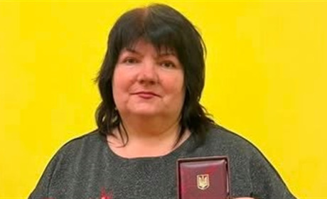 Вчителька математики школи-ліцею Жанна Передрій удостоєна нагрудного знака «Василь Сухомлинський»