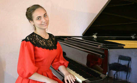Софія Жаркова: «Класична музика – це моя стихія»