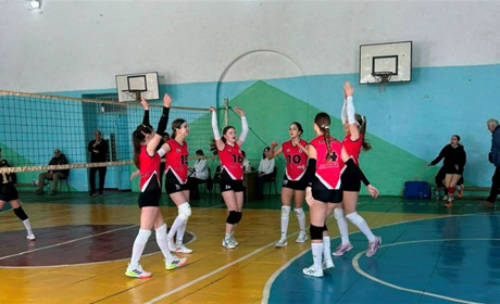 Попри зимову перерву дві перемоги у двох матчах. Первомайські волейболістки тішать результатами