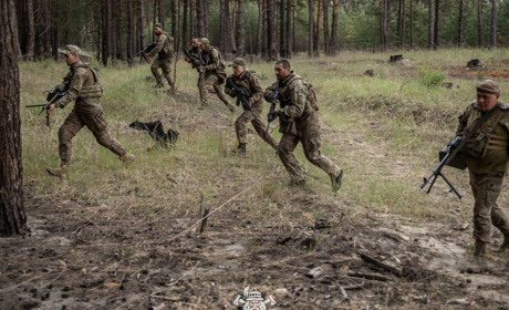 Ворог збільшив інтенсивність штурмів біля Кринків