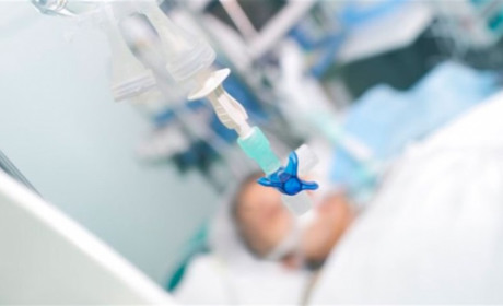 У Нетішині батьки "долікували" дитину до сепсису: 15-річна дівчина у реанімації