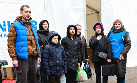 Триває евакуація родин із дітьми з двох громад Харківщини