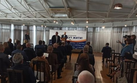 У нас з'явився ще один кандидат