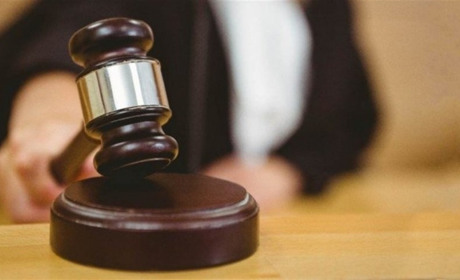 Менеджерці підприємства у Херсоні, яку підозрюють у вимаганні «відкатів», обрали запобіжний захід
