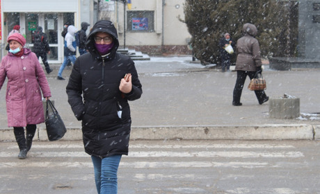 Школи – на дистанційку, дитсадки - поки у звичному режимі. Які ще обмеження введені на Городоччині