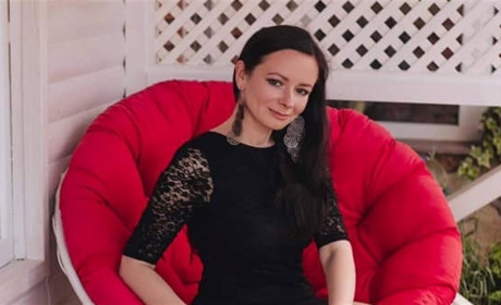 Надія Іванисько - професійна барська художниця, яка зуміла хобі перетворити в професію