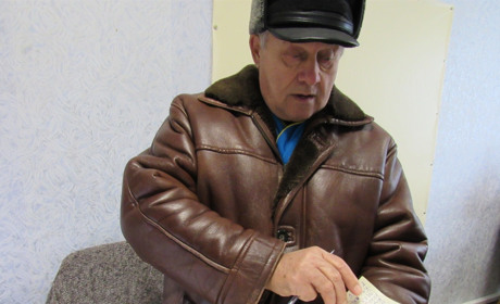 Пружина, Попка, Поросний, Біда, Набздик, Трояк: сватівчанин збирає цікаві прізвища