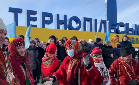 У День Соборності України на Чортківщині вперше відбулася зустріч трьох областей