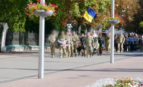У Ніжині попрощалися з українським воїном Сергієм Яременком