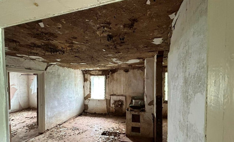 Будинок Зінаїди Мирленко з Білопілля зруйнував ворог: чи отримала жінка допомогу