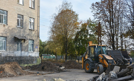 Реконструкція Покровської клінічної лікарні триває