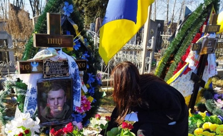 На кладовищі, де поховані загиблі Захисники, планують встановити скульптуру архангела Михаїла