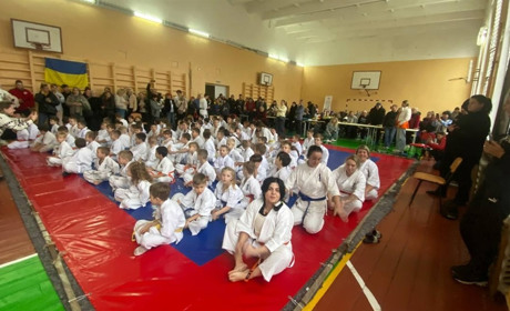 Понад сотня учасників з трьох областей: як пройшов турнір із карате у Первомайську