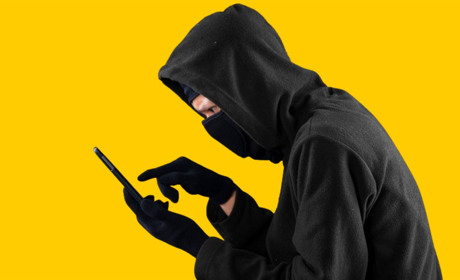 Обережно шахраї: невідомі вимагають з жителів Сарненщини гроші на допомогу армії