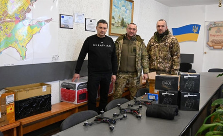 3D-принтер, FPV та ноутбуки: громада на Звягельщині передала військовим обладнання