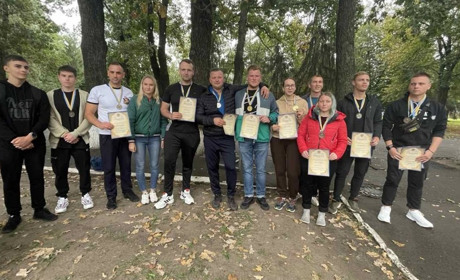 На День міста у Переяславі відбулося змагання з армреслінгу