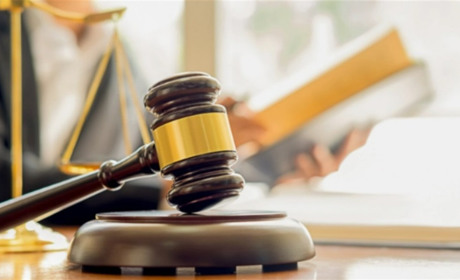 Адвокат з Нової Каховки засвітився у «Херсонській обласній колегії», яку створили колаборанти