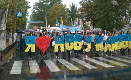 ВІА «Лейся, песня!» заспіває в Новій Каховці «Чорнобривці»