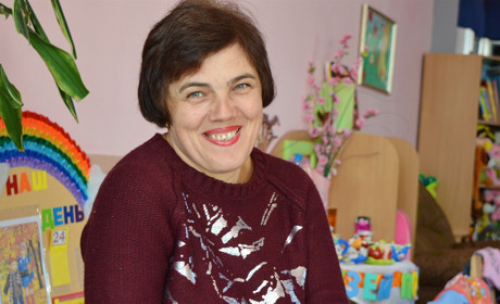 «Мої діти ревнували мене до моїх дітей» — вихователька Людмила Пророченко з Корюківки