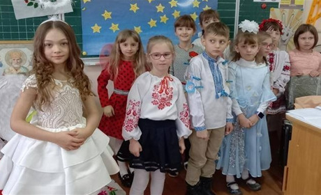 Новорічне свято у Барському ліцеї №2: фото 