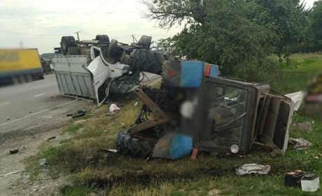 Знову ДТП в Уманському районі: тракторист помер