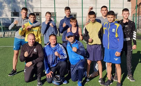 Покровські боксери здобули 2 золоті нагороди на всеукраїнському турнірі у Рахові