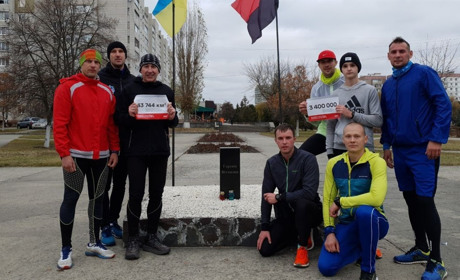 «Марафон, який ніхто не хоче бігти»: команда Хмельницької АЕС долучилася до всеукраїнської акції